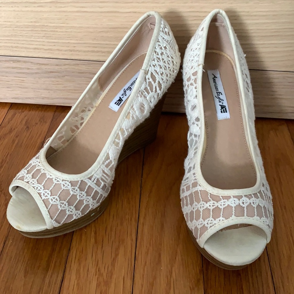Wedge sandals